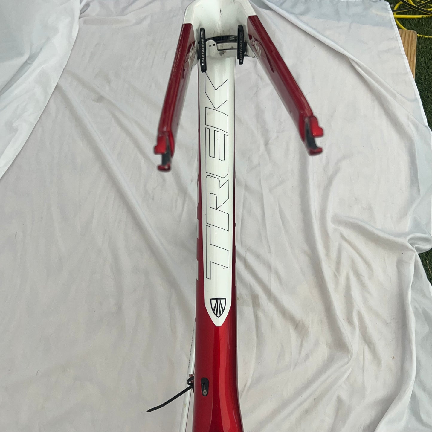 2014 TREK MADONE 5.2 FRAMESET RED/WHITE AERO 58 cm