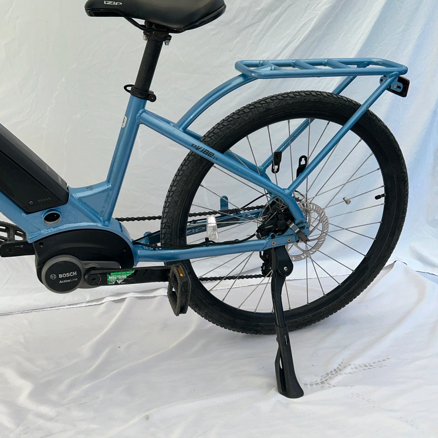 Izip Vibe 2.0 #88 Small Blue 483 Miles Electric Bicycle Step-Thru