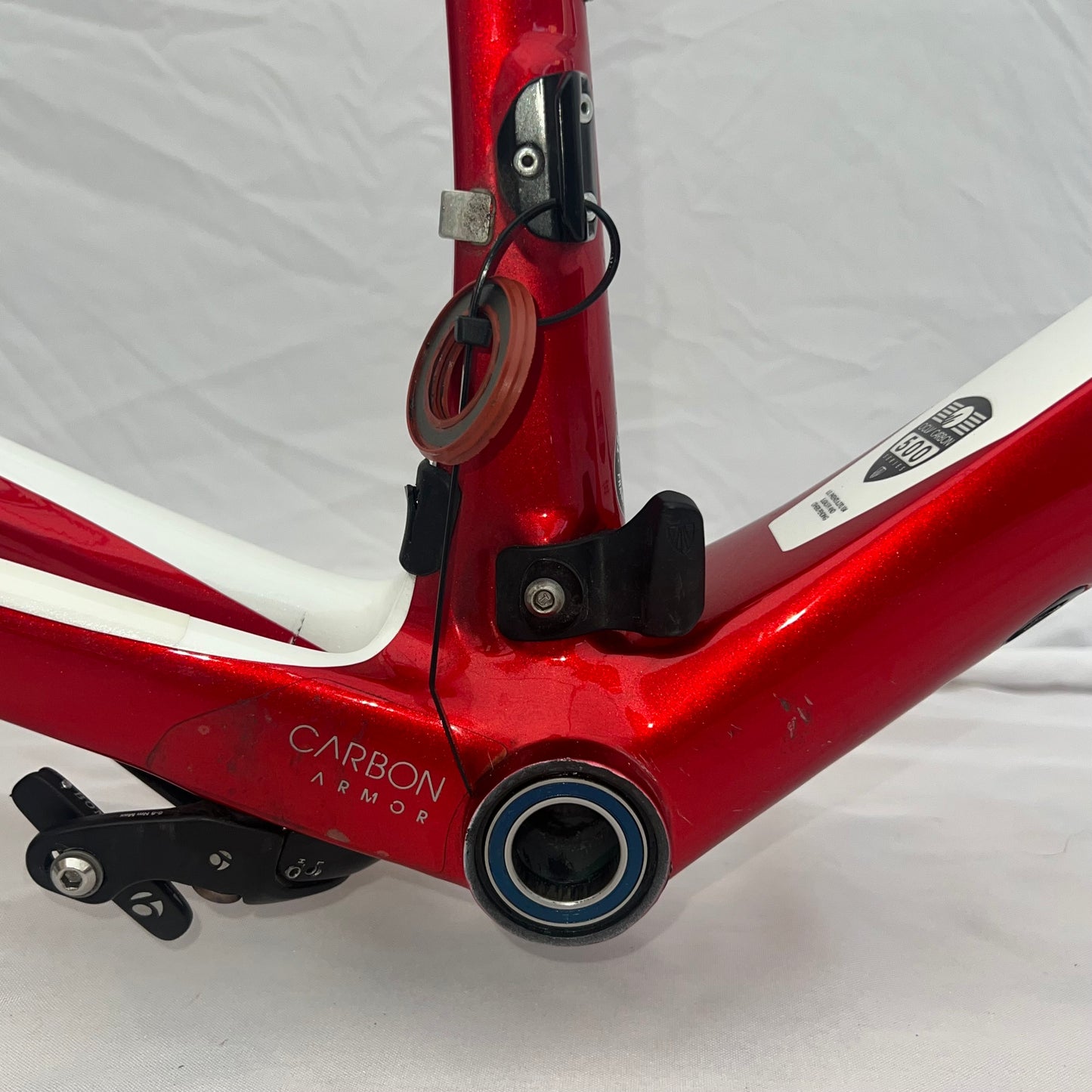 2014 TREK MADONE 5.2 FRAMESET RED/WHITE AERO 58 cm