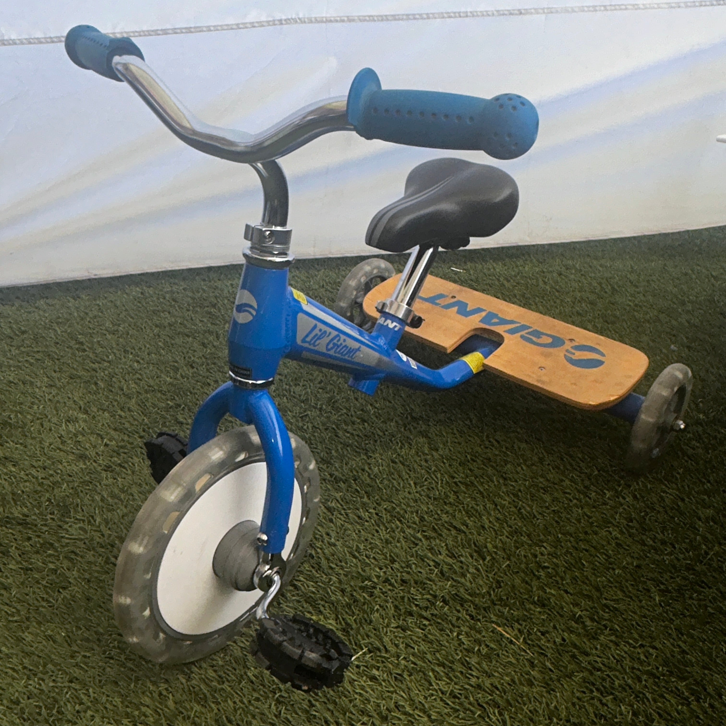 Lil Giant Trike Kids Tricycle Blue Second Hand velobazaar