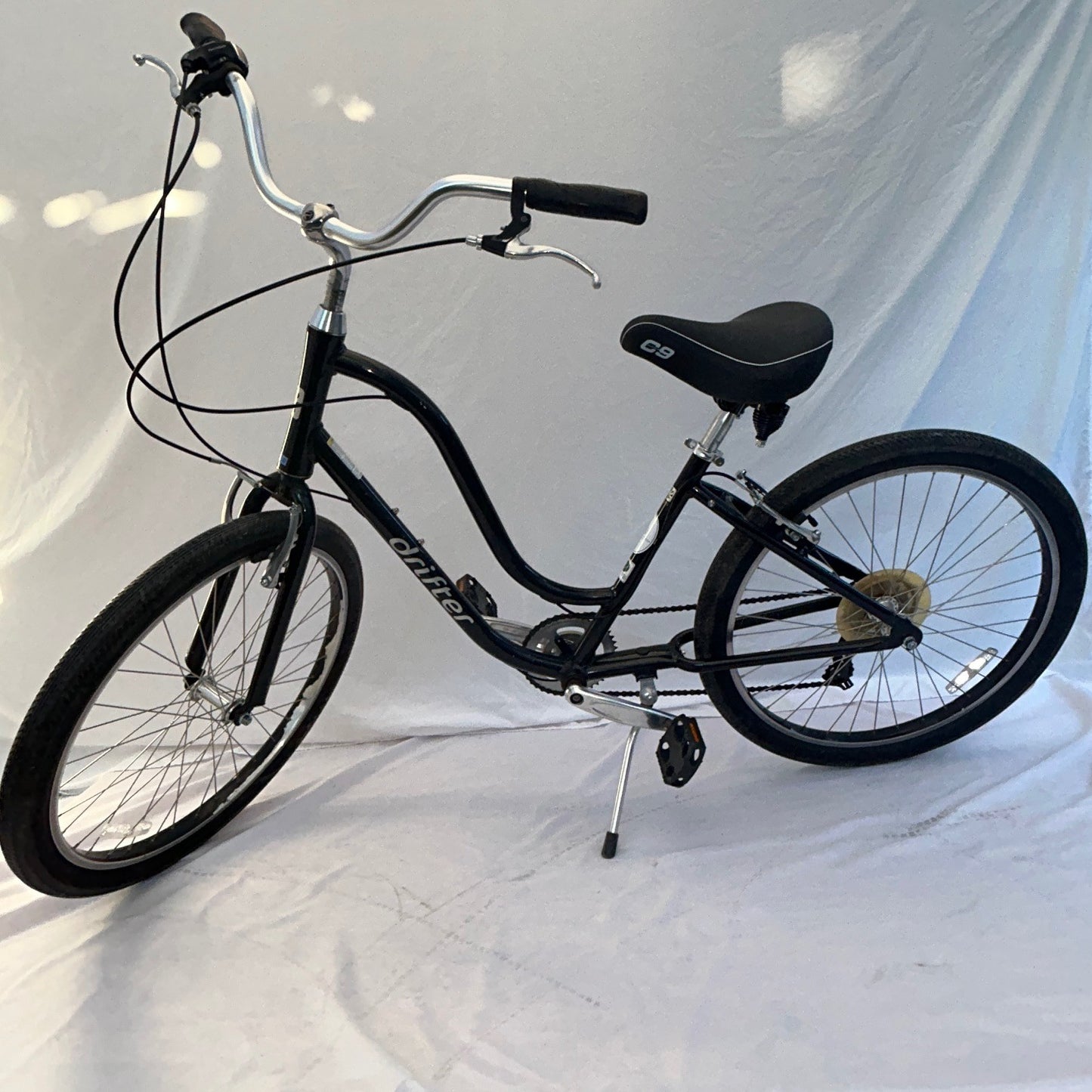 Sun Bicycles Drifter Miami #02 7 Speed Low step Black 17.5" Cruiser Bike Townie