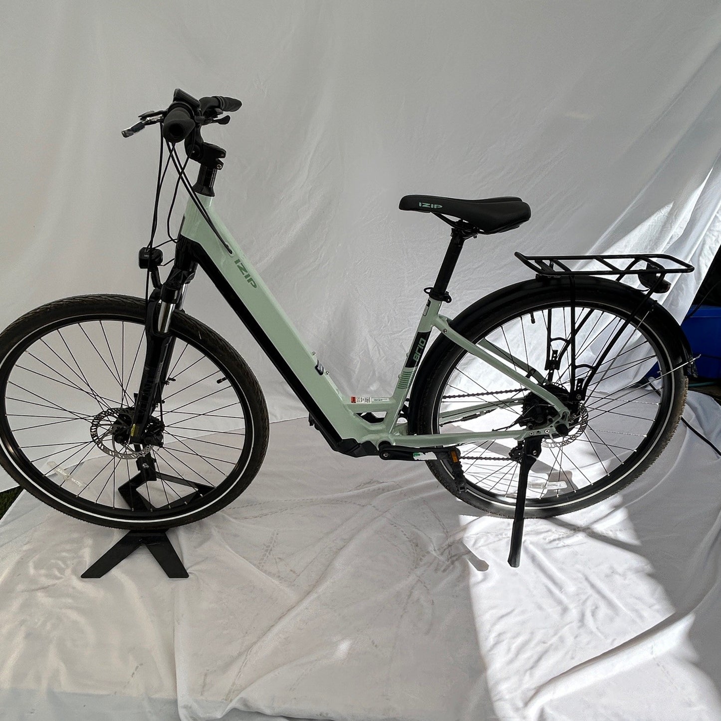 2023 Izip Brio Electric Bike Step-thru Green Medium #101